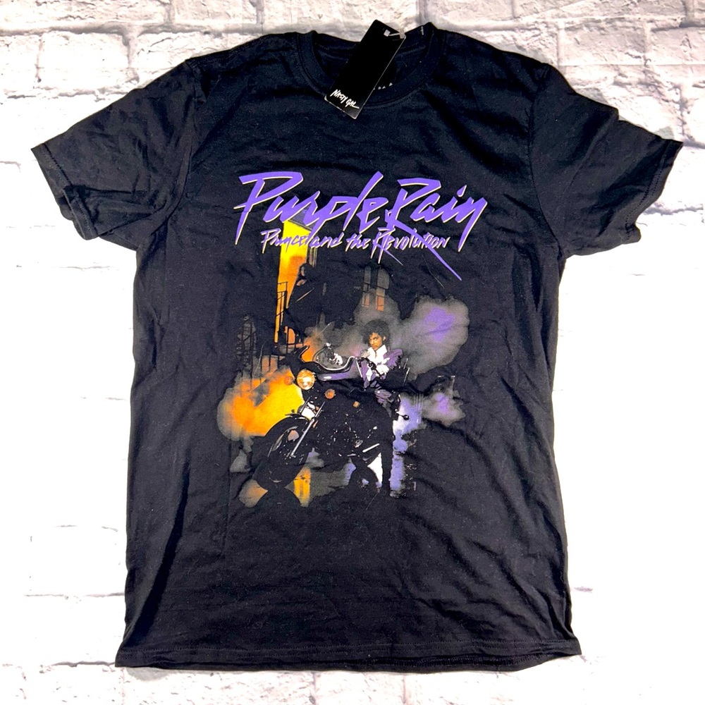 PRINCE t-shirt- size medium